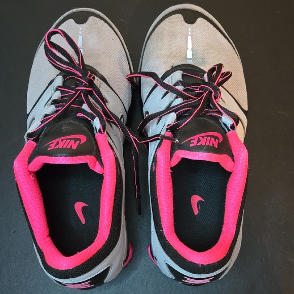 Nike Shox Women's Athletic Shoes in Gray and Pink - Picture 9 of 12